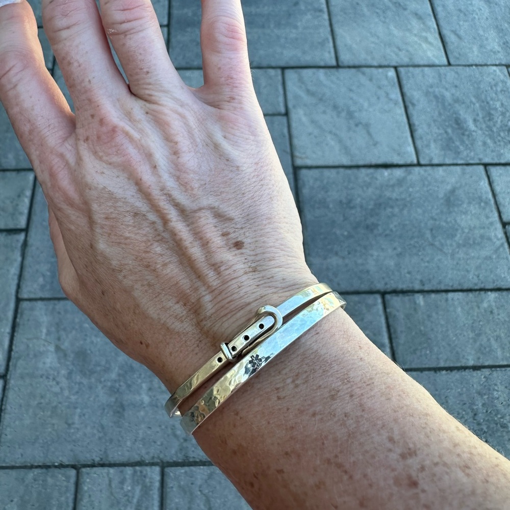 Chunky .925 Sterling silver buckle bracelet.